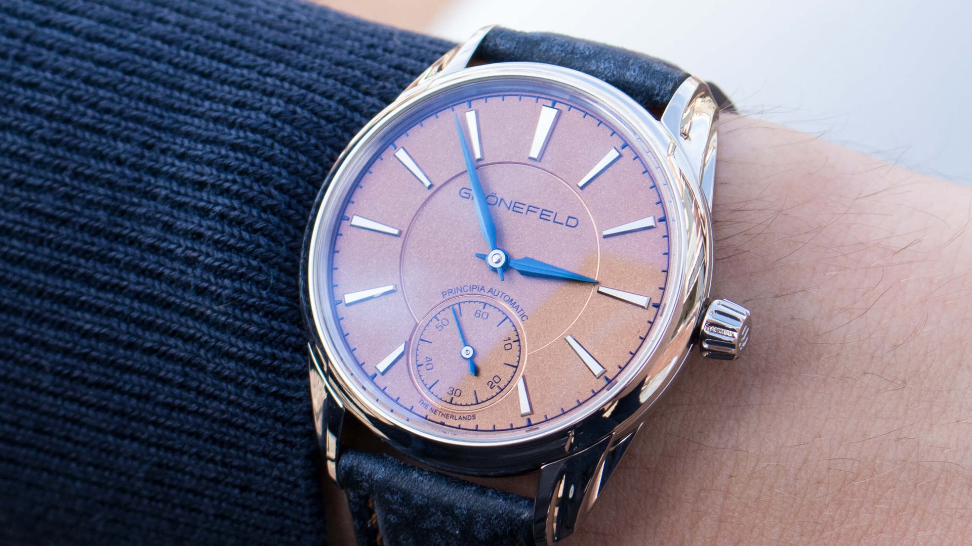 Watches and Wonders 2023 - 1941 Principia Automatic Salmon Dial